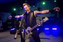 Rock in Rio abre portas em dia de sons pesados.